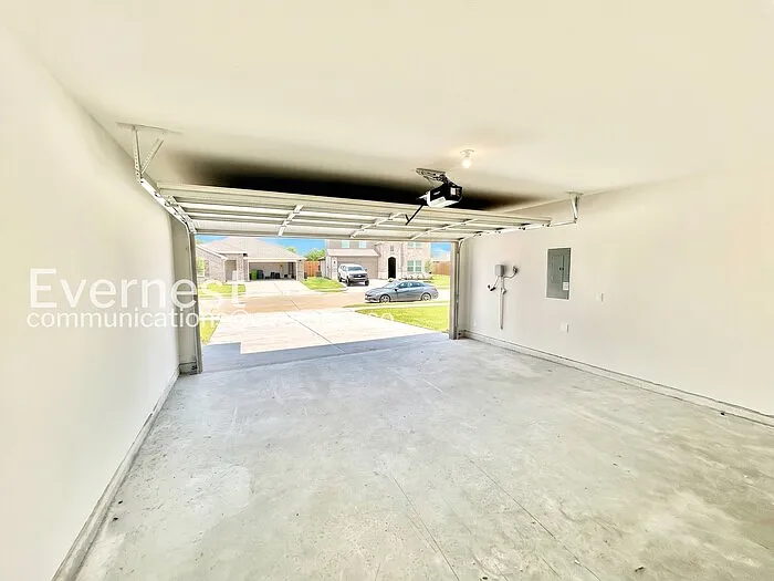 417 Pineywood Trl — Photo 18