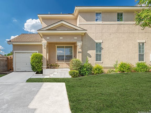 3rd image of 10914 Toscana Isle
