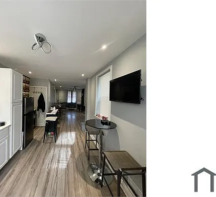 1516 Rowan St #1 — Photo 5