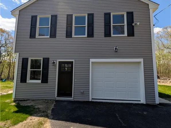 10 Ponderosa Ln, Pascoag, RI 02859