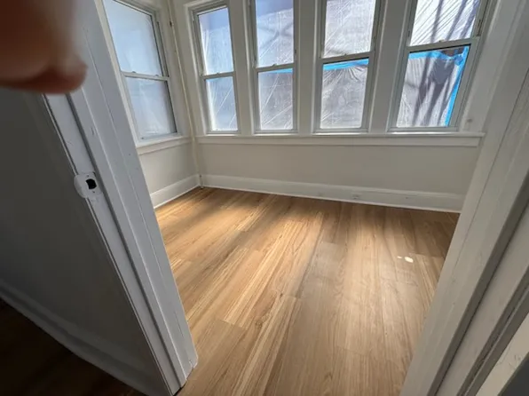 334 Midland Ave #1, Saddle Brook, NJ 07663