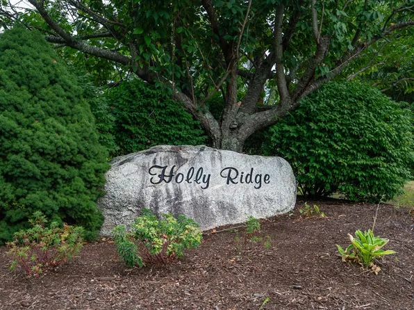 30 Ridge Dr Unit 30, Middleboro, MA 02346