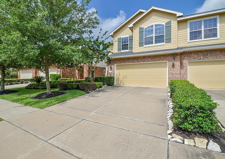 1st image of 5339 Summit Hollow Dr