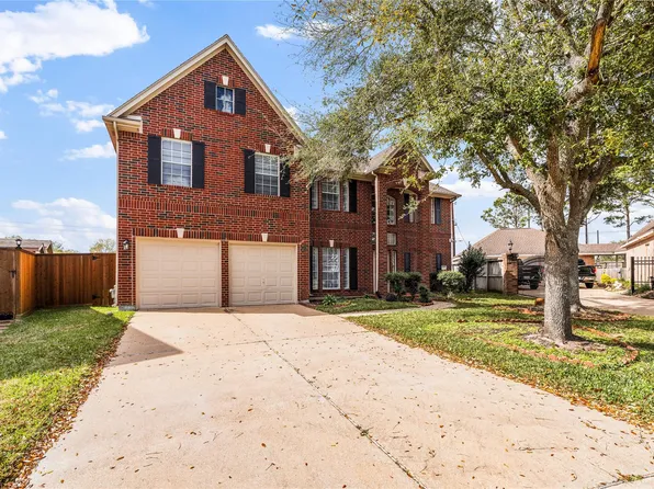 4206 Arboretum Dr, Pasadena, TX 77505