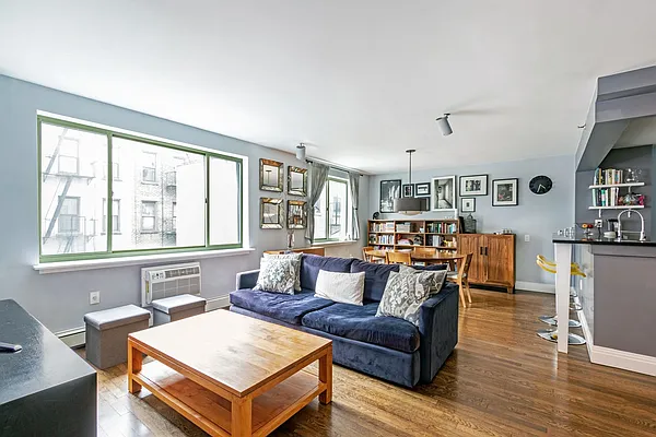 Sold by Compass | media 1