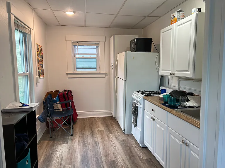710 E Ann St #5 — Photo 1