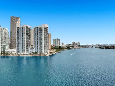 848 Brickell Key Dr APT 1602, Miami, FL, 33131
