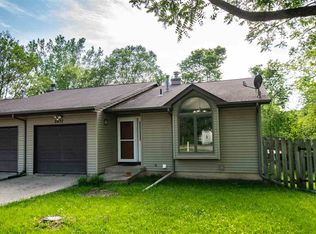 2057 Little Creek Ln, Iowa City, IA 52246
