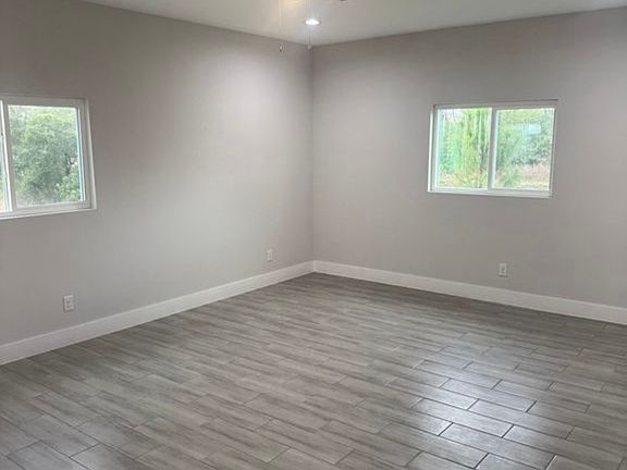 3rd image of 4800 15th St SW #4800