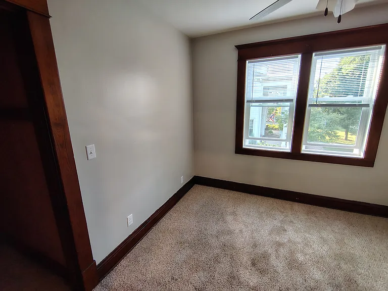 243 S Wayne St #C — Photo 12