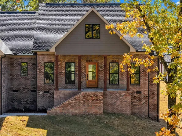 20 Stone Run, Killen, AL 35645