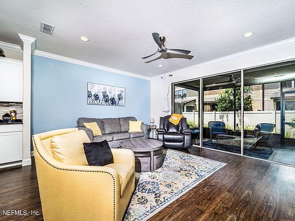 5th image of 7041 Butterfly Ct