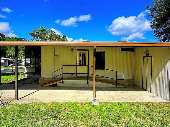2nd image of 325 Magnolia Hill Dr #15