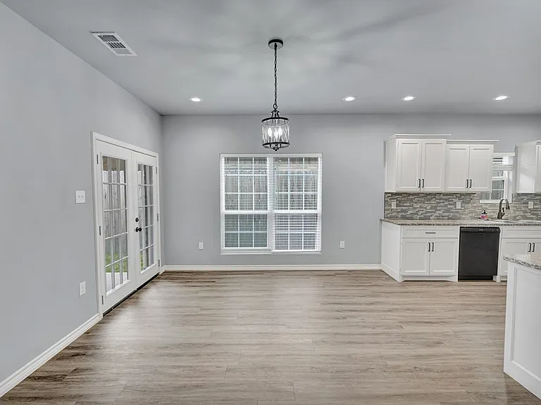 3623 El Cajon Ave — Photo 9