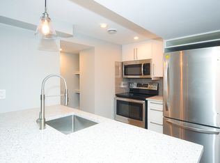 1262 Rustic Dr #2C, Ottawa, ON K2C2Y1