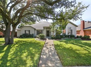 1544 Aylesbury Ln, Plano, TX 75075