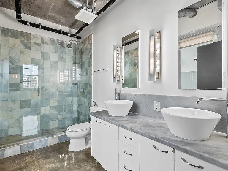 445 N Andrews Ave #4 — Photo 9
