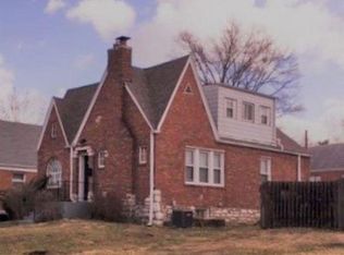 1096 Purcell Ave, Saint Louis, MO 63130