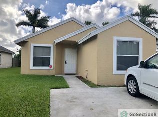 855 SW 10th St, Florida City, FL 33034