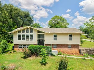 11605 Foxford Dr, Knoxville, TN 37934