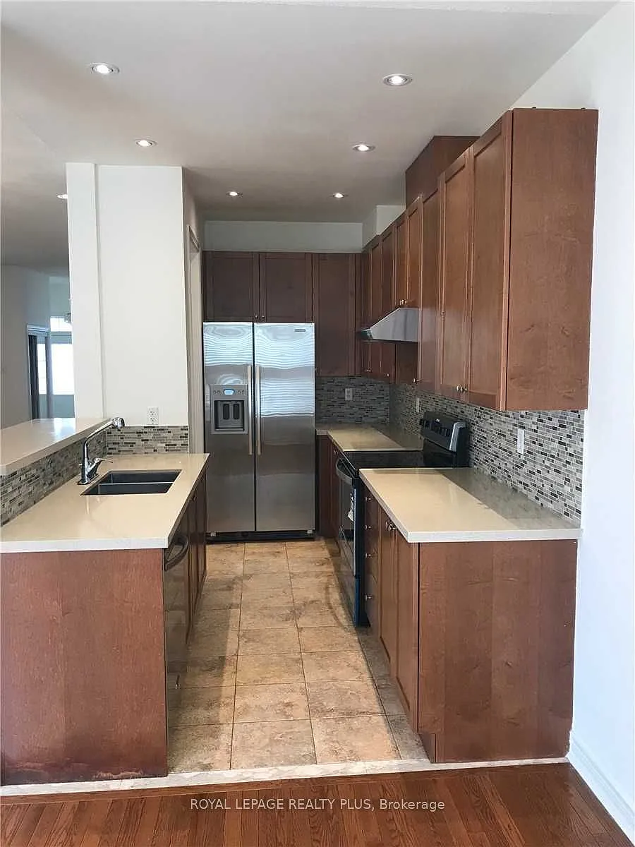 Building Photo - 4639 Centretown Way