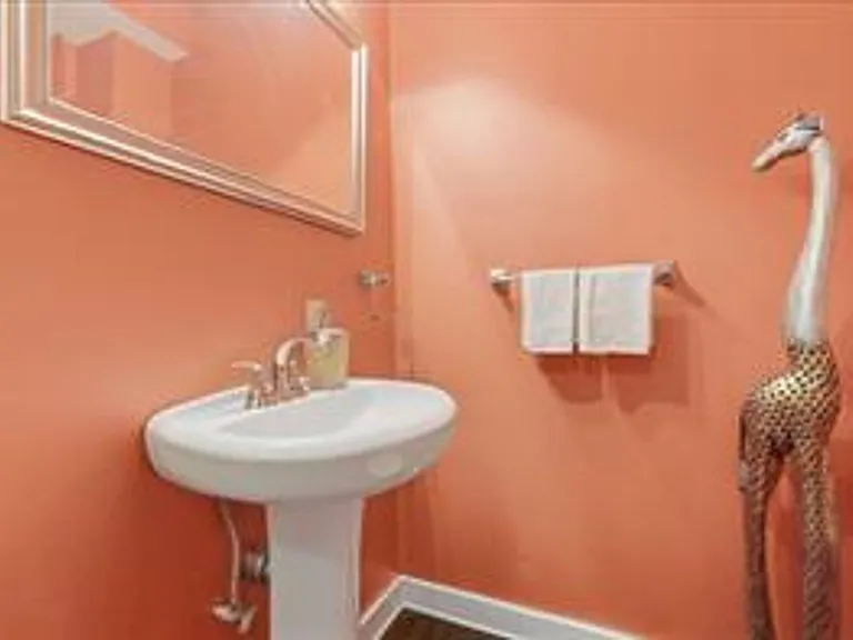 420 Catoma St — Photo 4