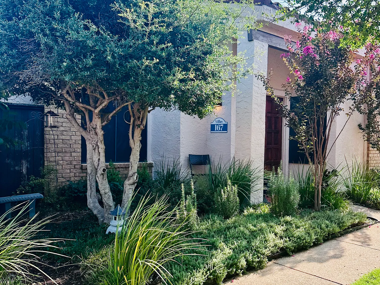 2 bed, 1189 sqft, $2,100 — Photo 2