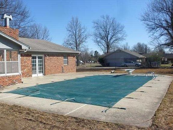 pool covered