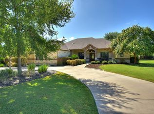 104 Standing Oak Dr, Georgetown, TX 78633