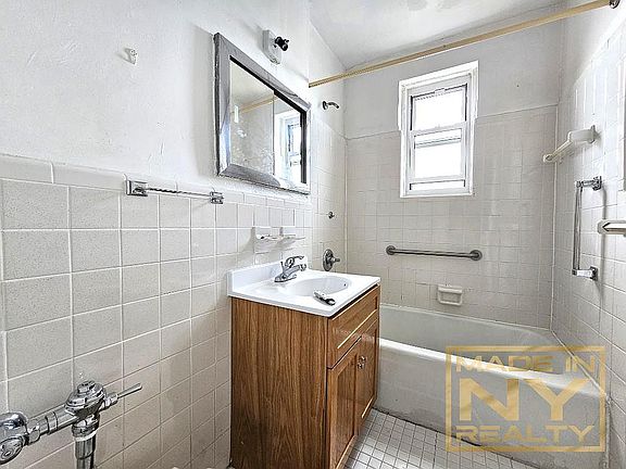 5th image of 61-15 43rd Ave #6E