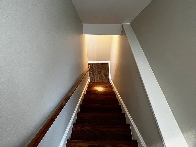 123 W 3rd St #123 — Photo 13