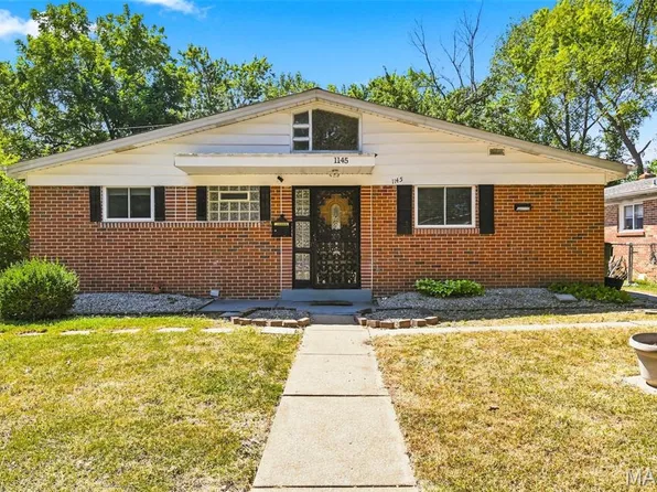 1145 Glenside Ln, Saint Louis, MO 63130
