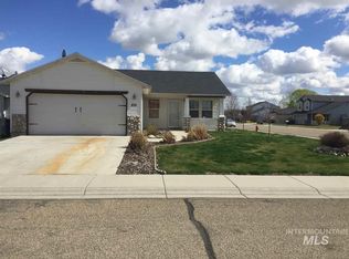 878 Prevail Ct, Middleton, ID 83644