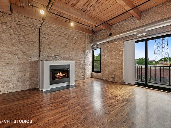 3rd image of 2161 N California Ave APT 308