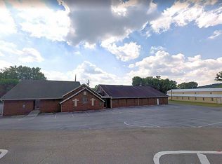 108 Pleasant Beach Rd, Elizabethton, TN 37643