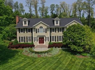 8 Windymere Ln, Mendham, NJ 07945