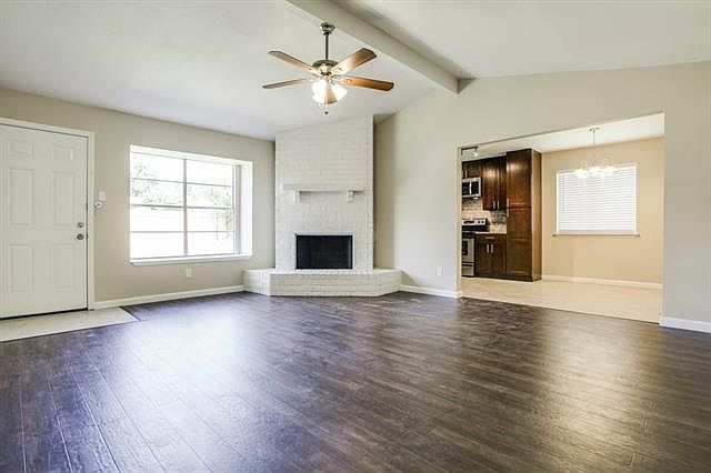 1st image of 609 Coolwood Ln