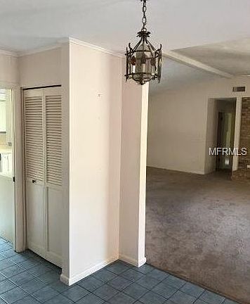 4th image of 400 Sweet Bay Ave