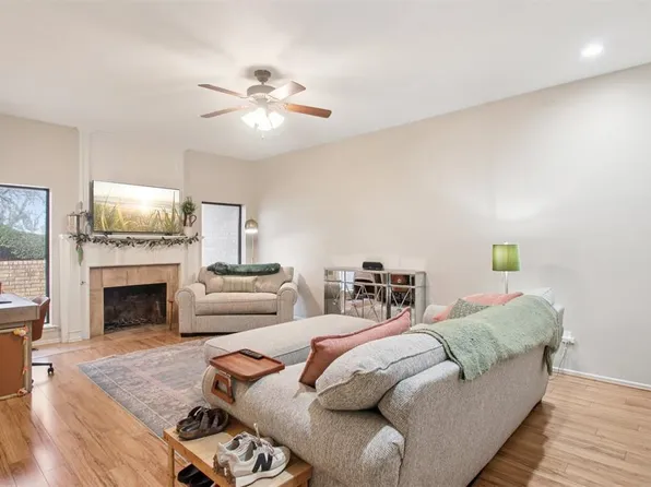 1899 Saddleback Blvd APT 16, Norman, OK 73072