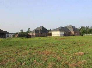 4101 Calypso Ct, Lake Charles, LA 70605