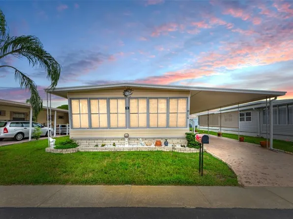 10527 Tahitian Ln #111, Largo, FL 33773