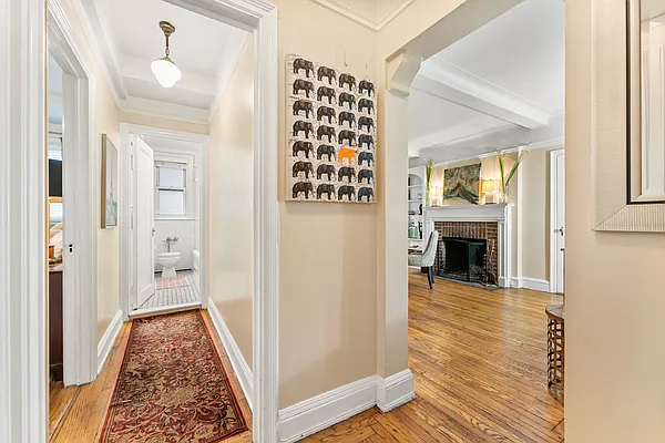 Sold by Highline Residential | media 16