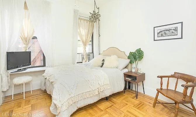 Rented by Living New York | media 19