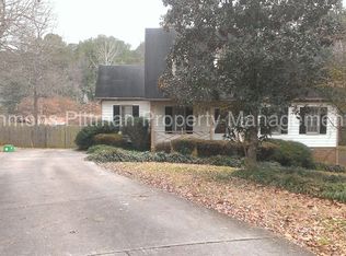 5400 Sunningdale Pl, Raleigh, NC 27612