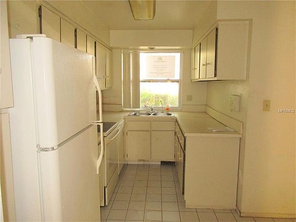 2nd image of 7501 Fragancia Ct #0