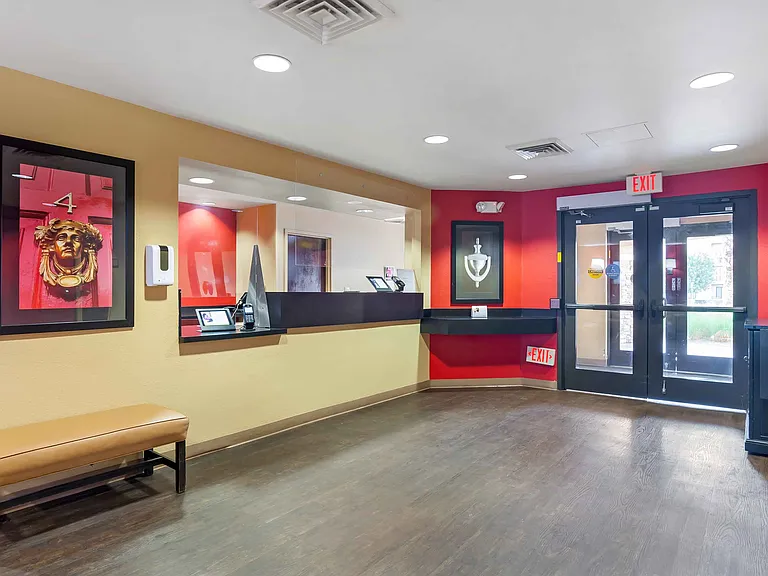 Lobby and Guest Check-in