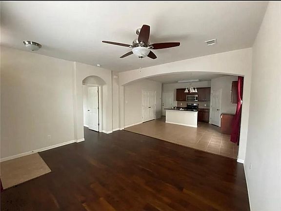 2nd image of 11400 W Parmer Ln #115-1