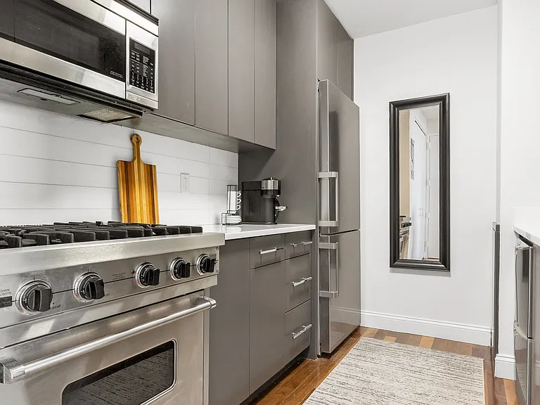 88 Greenwich St #1110 — Photo 9