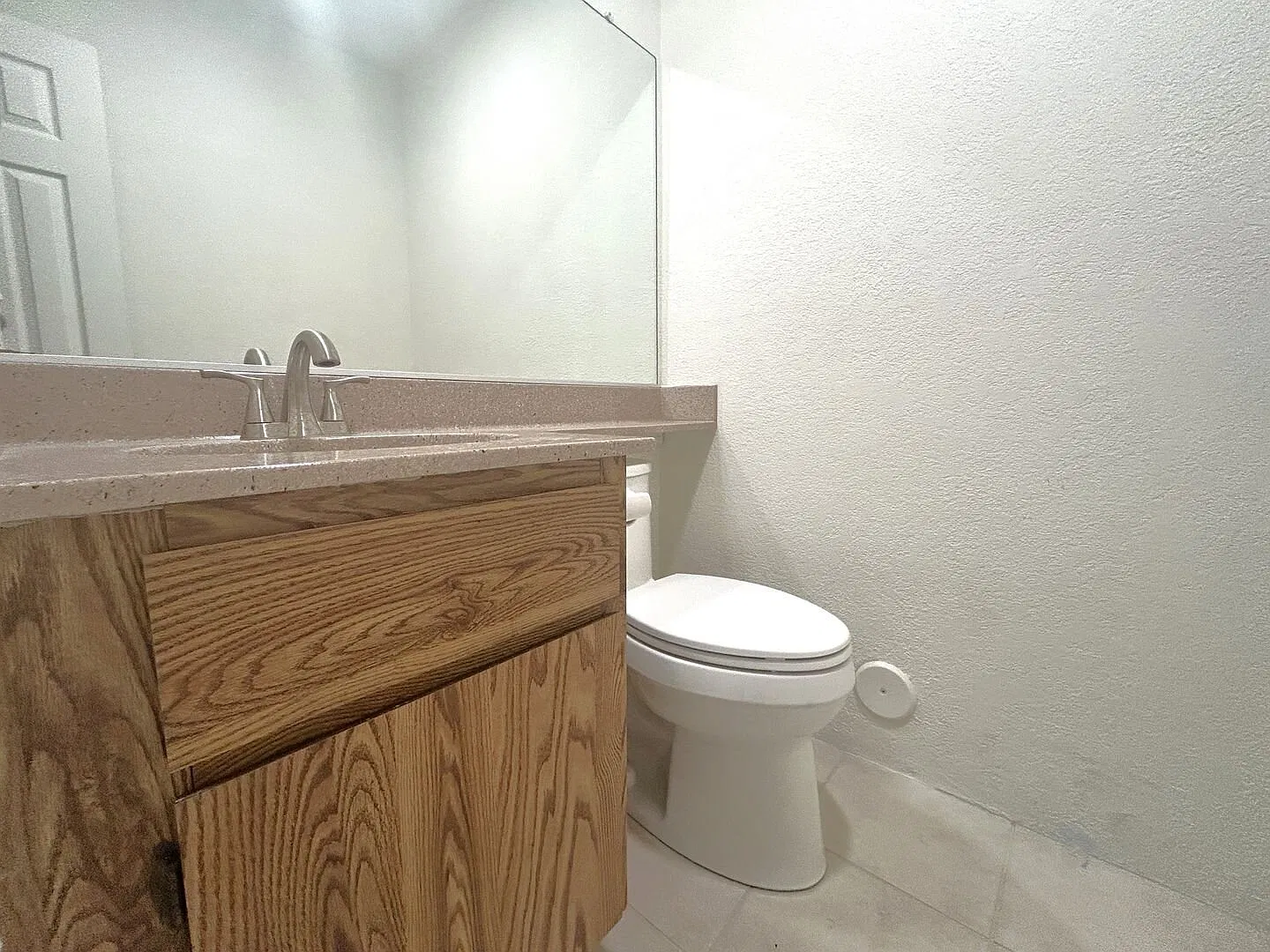 15202 Shadybend Dr #19 Hacienda Heights 91745 (3 Bed / 2.5 Bath) — Photo 2