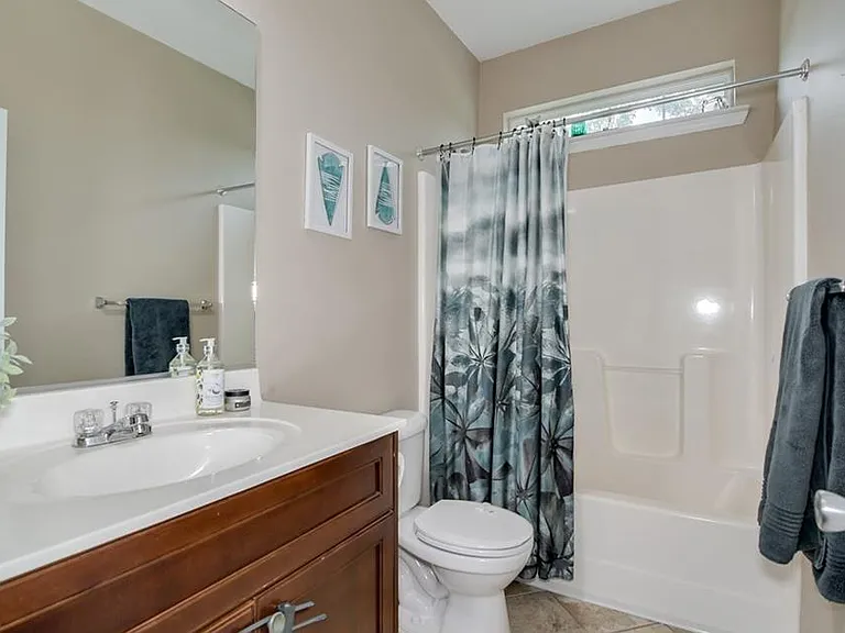 800 Shirez Dr — Photo 9